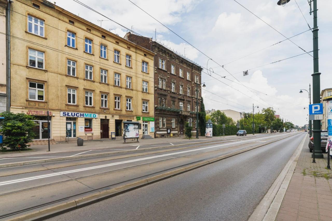 Modern Apartment Lubicz Kraków by Renters Cracóvia Exterior foto
